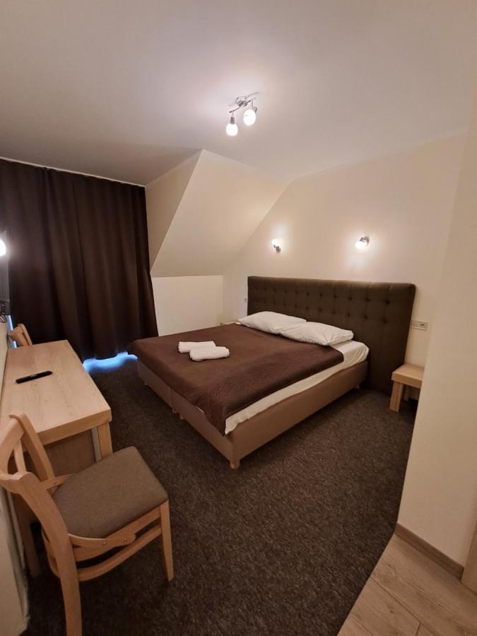 Dworek Staropolski Poznan Exterior photo